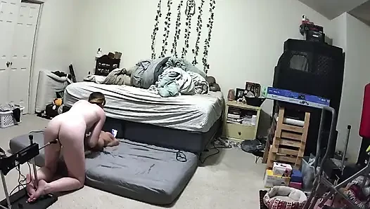 Mom caught using huge fuck machine