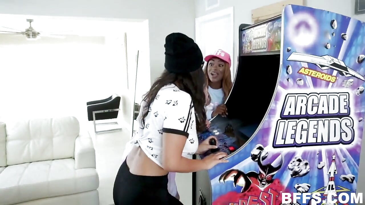 Chicas arcade