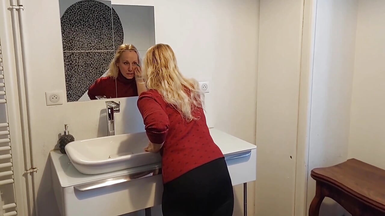 Mature Blonde Wife Enjoys Sex in Between