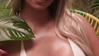EmilyLeah video