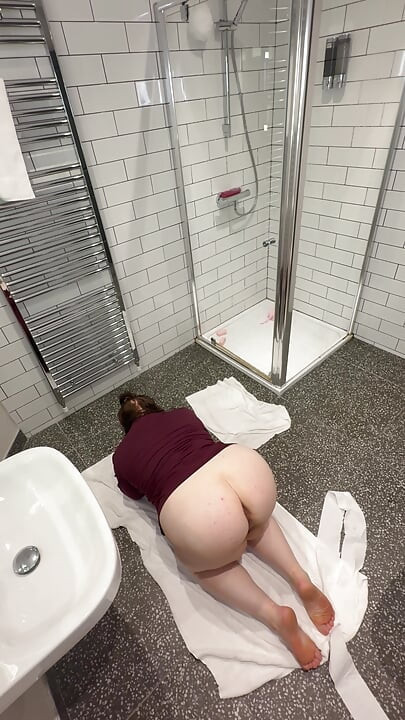 OMG! My Stepsister Nearly Got Us Caught Fucking