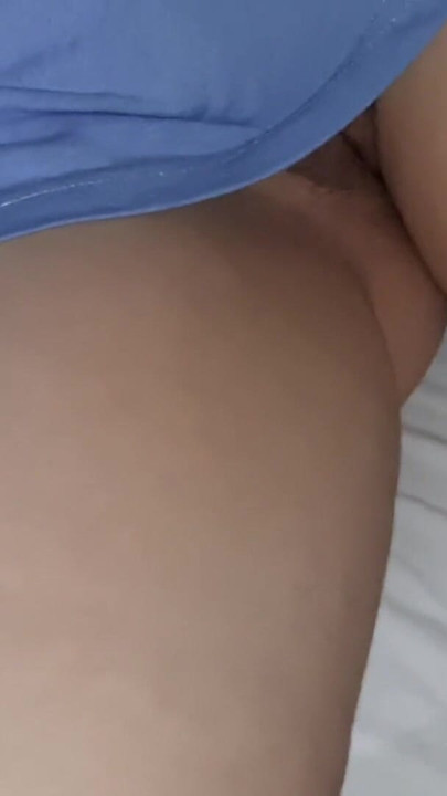 Jaw-dropping moment from "I went to my stepmother to jerk off to her sexy pussy"