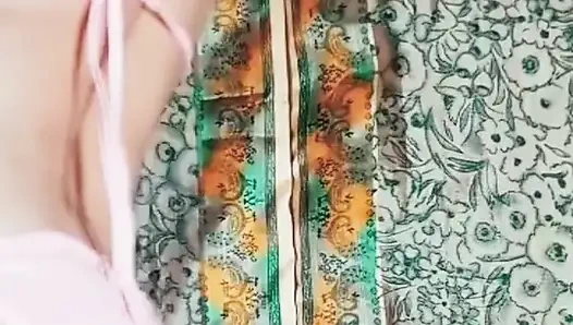 Desi piya girl bikini home dance