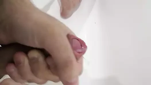 güzel cumshot bebeğim. bu meni kim yalar