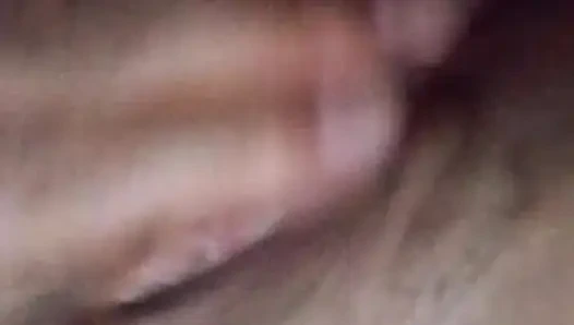 Cewek itu suka banget ngeliat kontol besarku