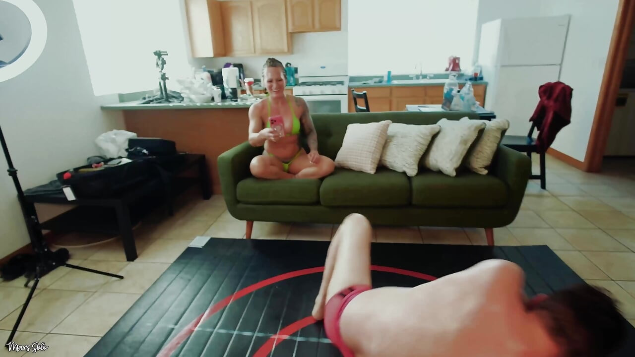 Threeway Oil Wrestling Part 1: Mars Solo Oil Wrestles Hanz Vanderkill in a Bikini.