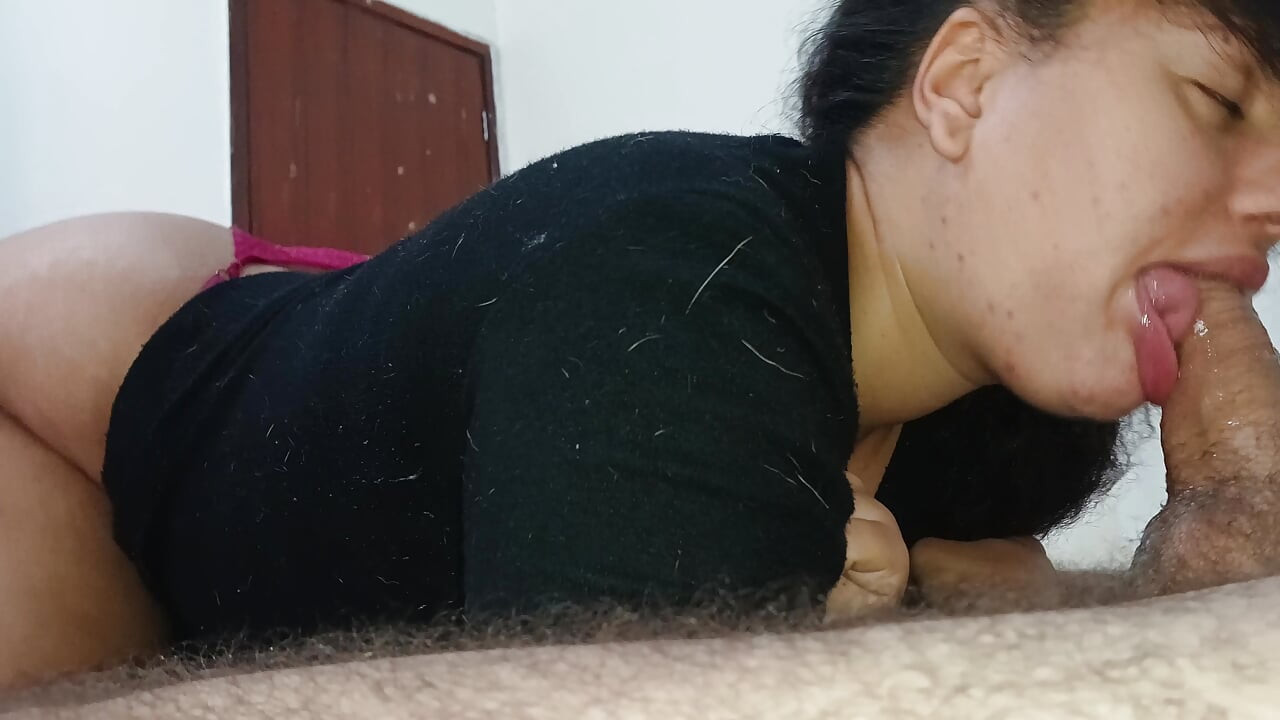 THAT BIG ASS DRIVES ME CRAZY, FEELING YOUR THROAT GOIN' UP THE STALK