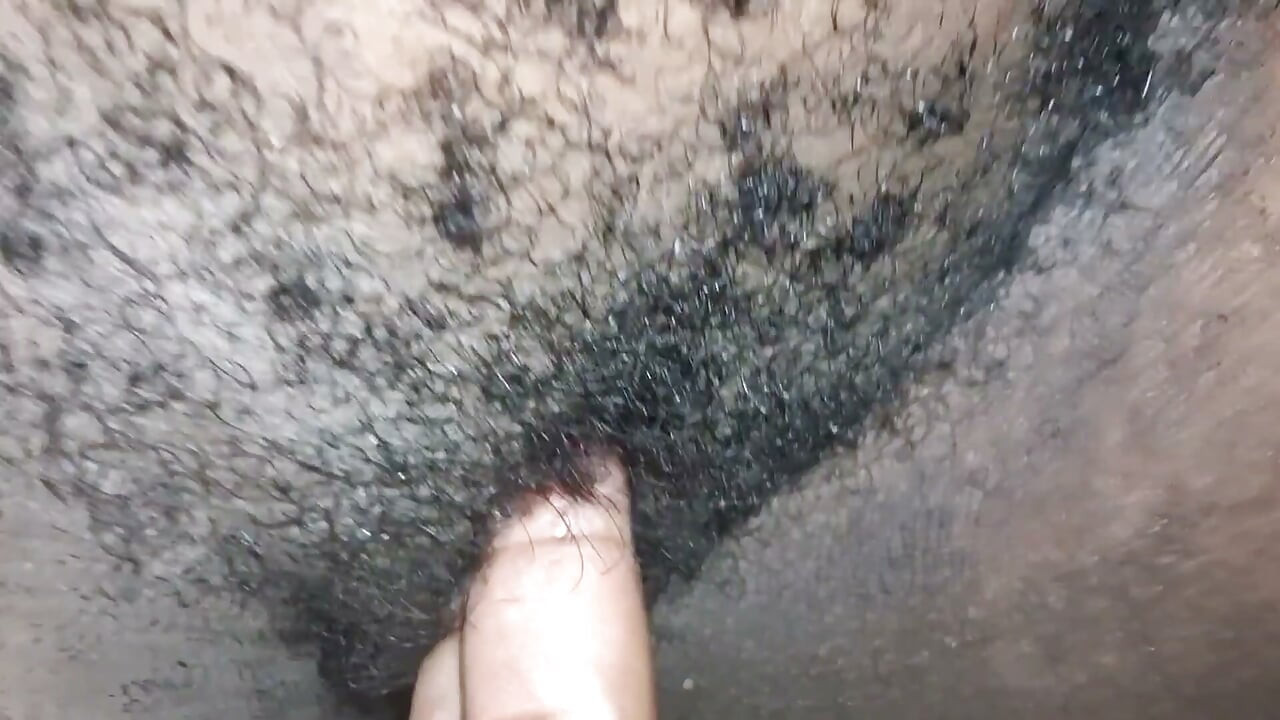 Evangelical pastor takes advantage of Innocence and tastes the cock of a young man recently baptized from her church