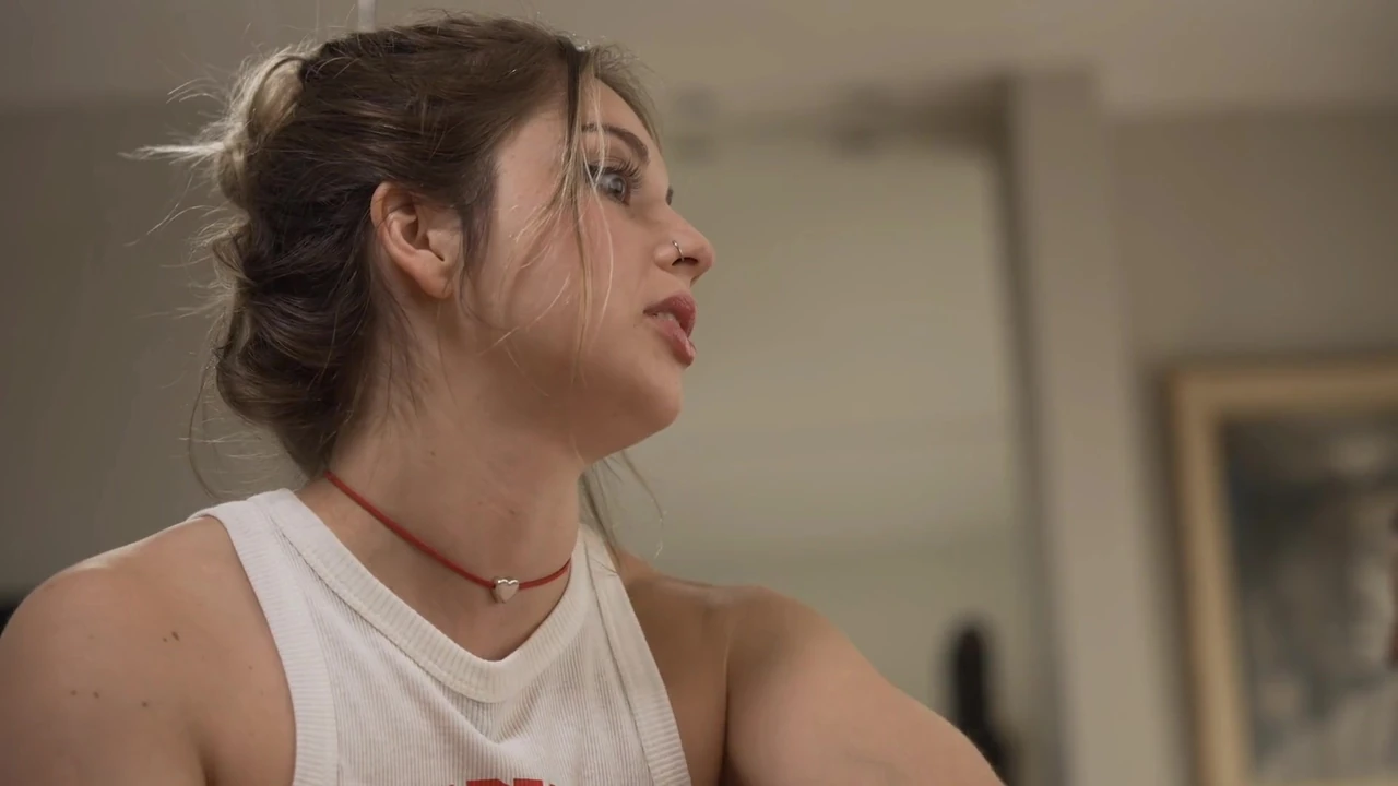 I my best friend's boyfriend when he's not there