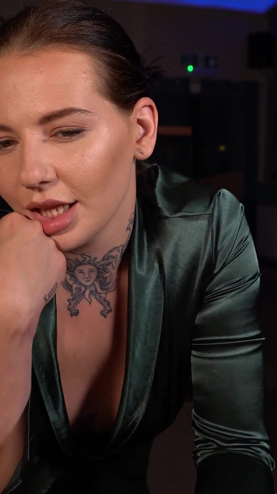 Keeley - Efter lukketid