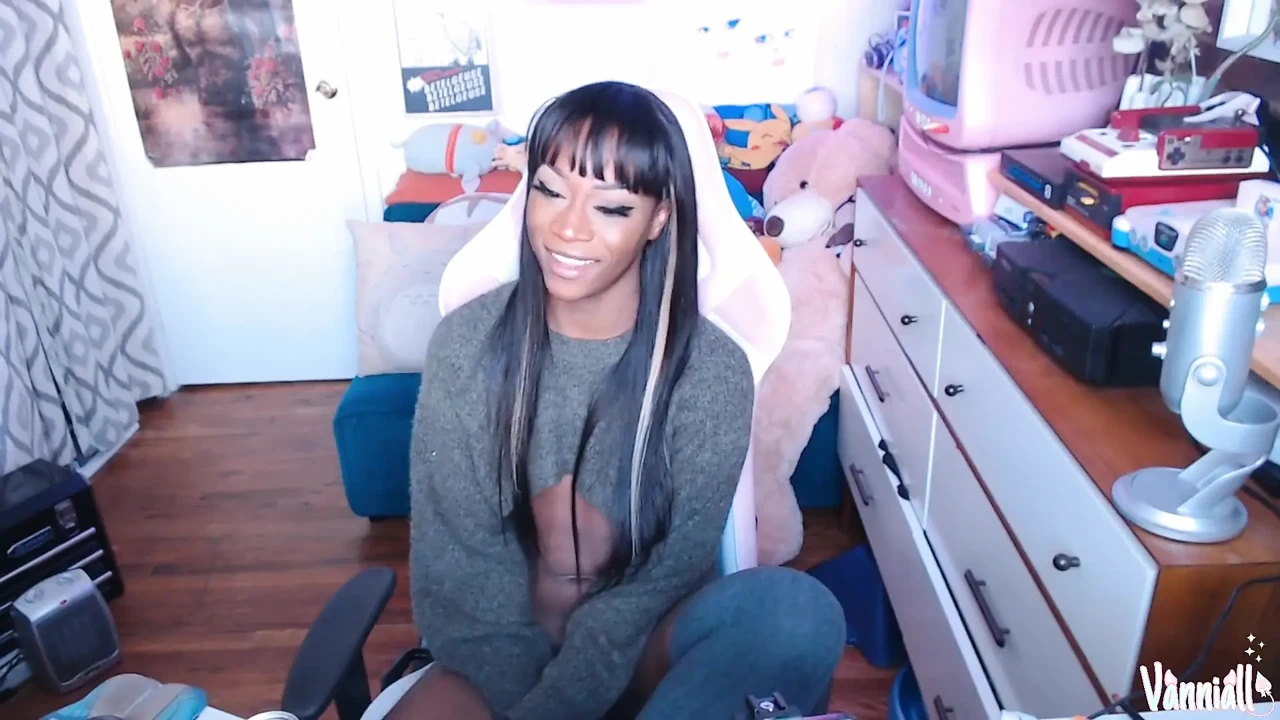 Gooning My Huge Tgirl Dick to Cum on My Face – Vanniall Edging Her BBC to a Thick Self-facial – Full Camshow