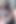 ブラジャー毛むくじゃらの茂みが開いている喫煙