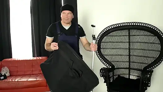 Уборщик здания Schwuttke - грязный уборщик трахает шлюшек грубо здания!