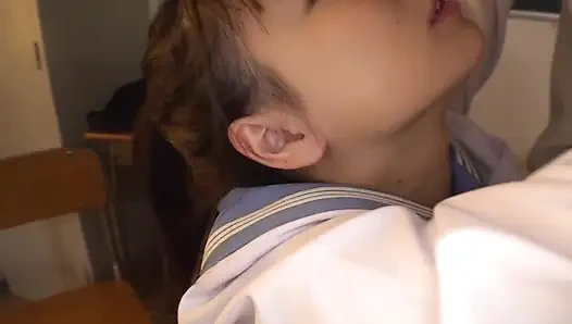 Kamu keliatan nikmat bang1