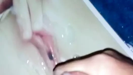 dani'nin kedi için Cum haraç