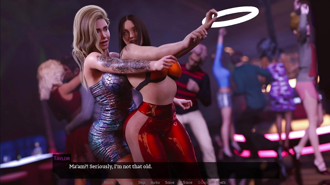 丰满的luna在夜总会派对上被两个成熟的futas Ishani和Taylor困住