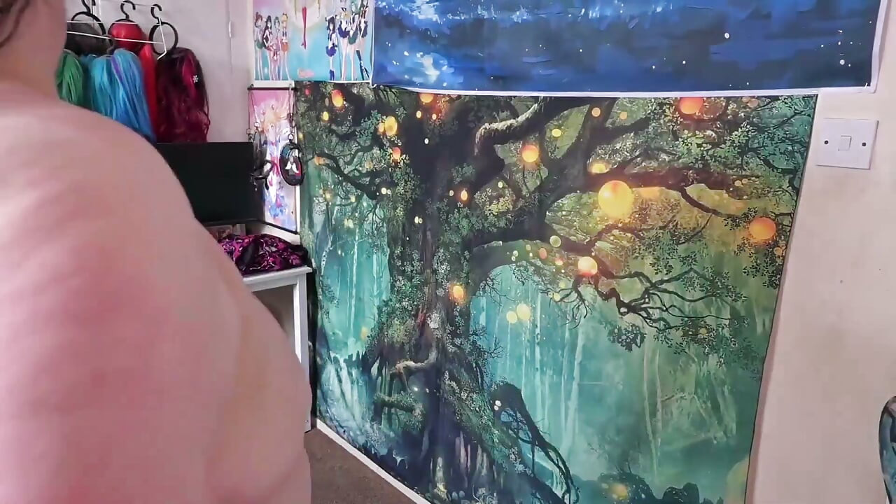 SSBBW Zeița grasă probează costume de baie sexy în bikini