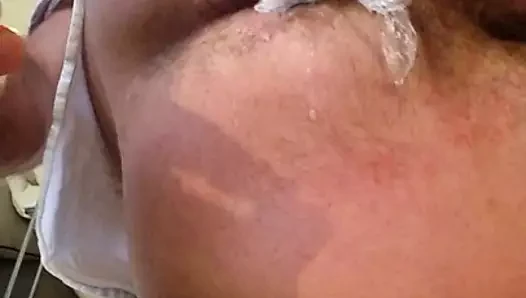 anal çakıl içinde ve dışarı esneme esneme