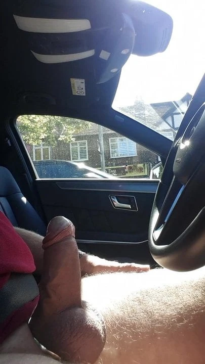 Wanking in the Car on a Busy Road