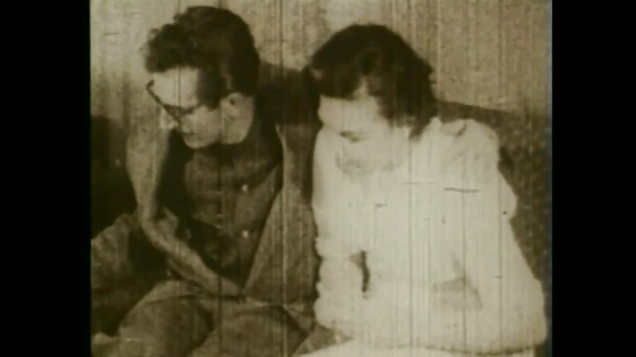 Young Sluts and MILF Wives Fucked and Cumshot in Mouth by Big Vintage Cocks (full Movie)