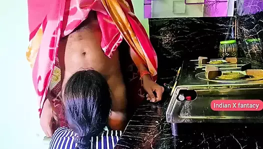 Dever bhabhi hot sex in kitchen.Bhabhi squirt during hard chudai