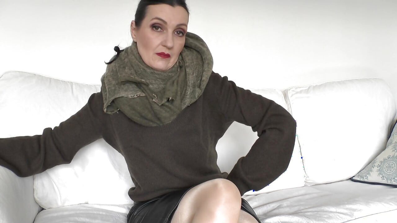 आपकी शादी से 12 दिन पहले: वर्जित मुठभेड़ - अपने हाथ में और इसे साफ चाटना, लेडी विक्टोरिया वैलेंटे