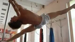 Pole-acrobat