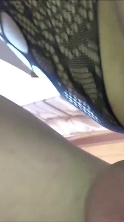 Detik epik dari "Remaja Kolej Berambut Merah Jerman dalam deepthroat bertiga amatur"