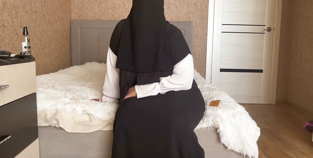 Arab Khalifa Came to the Casting and Got Sperm Inside