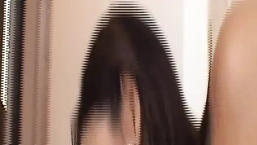 Wanita dewasa rambut cokelat ini dientot habis-habisan sampai muncrat banyak banget