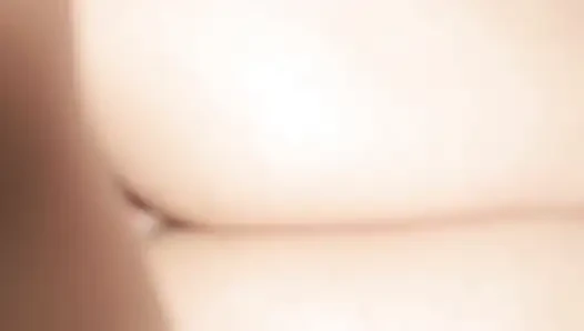 MASSAGER FUCKS INDIAN DESI GIRL, HUGE BUTT COMES OUT INSIDE HER PUSSY