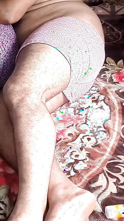 Arapska kurva iz Katara jebana na crni kurac