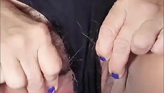 Fingering and Fondling My Big Pussy Fells so Good