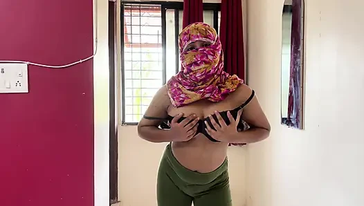 Ghar Per StepSister Akeli Thi Toh Maine Kar Liya - Pyaasi Hema