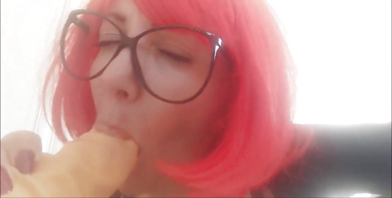 Oh Please My Dear, Come Into Your Stepsister's Mouth!