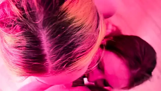 Teman sekamar nyepong influencer