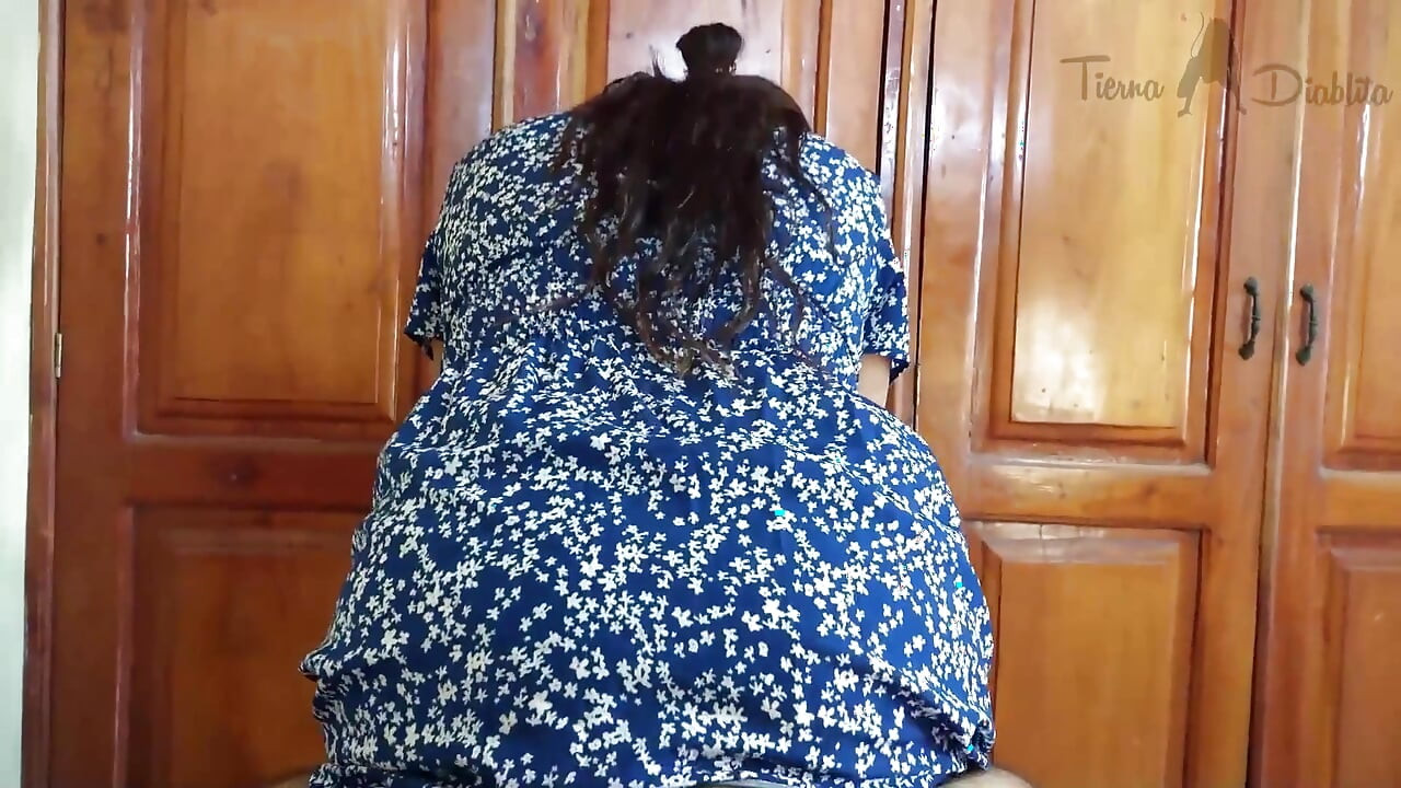 My Best Friend's Wife Rubbed Me with Her Ass, but She Didn't Oppose Putting My Cock Inside