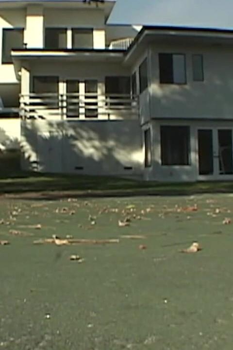 Small Tits Naughty Jessica Jammer Distracts Her BBC Boyfriend From Doing Weightlifting in His Gym.