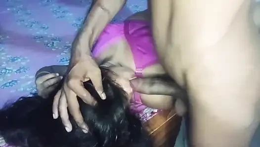 Chhavi mam si guru super sange lagi asik ngentot sama pak kepala sekolah di kamar mandi kantor sambil bugil