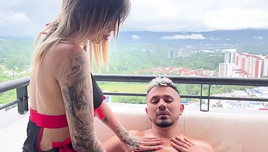 Berjuang Untuk Takhta Dengan Vaginaku - Meniduri Pangeranku Dalam Permainan Peran Kerajaan