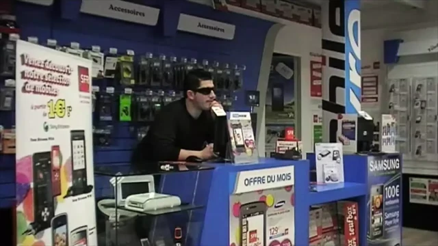 49 amang webcam with a sller fucking a gay in the publc shop phone