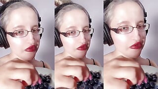 Asmr jedenje borovnice - Asmr, naočare, gigante