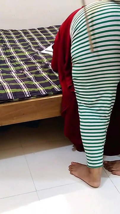 "Hath bandh kar jabardast choda badi gand vali teacher ko - Hintli Müslüman kadın öğretmen bağlı ve bağlı" dan büyüleyici an