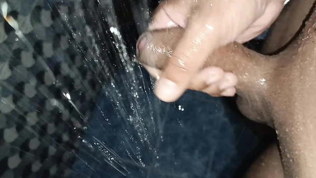 Masturbation and cumshot in the shower