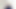 美しい女性が大きな小川の床におしっこをしていた
