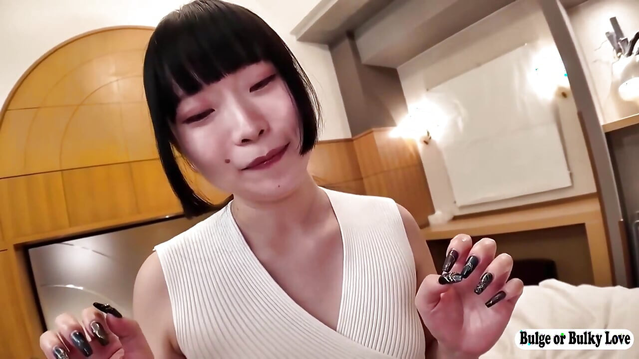 Blissful Time with a Busty Spa Girl, Business Trip Session Shifts Straight Into POV and Ends in Creampie