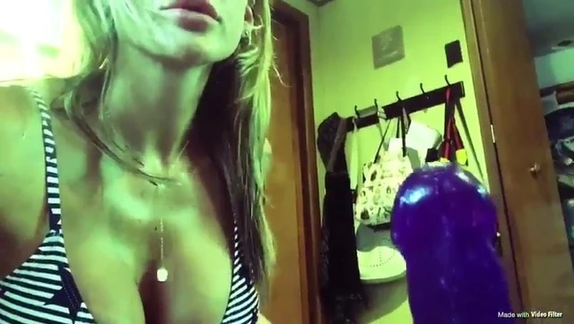 Laurie Anne Showing Blowing Her Vibrator