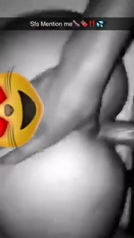Секс с профессионалкой в Snapchat