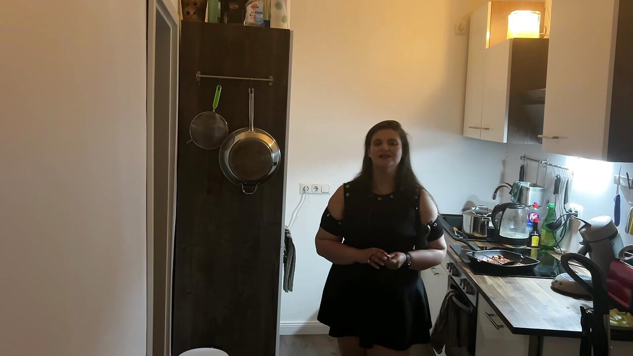 Kinky Kitchen Encounter: Fetish Babe Dominates Her Friend