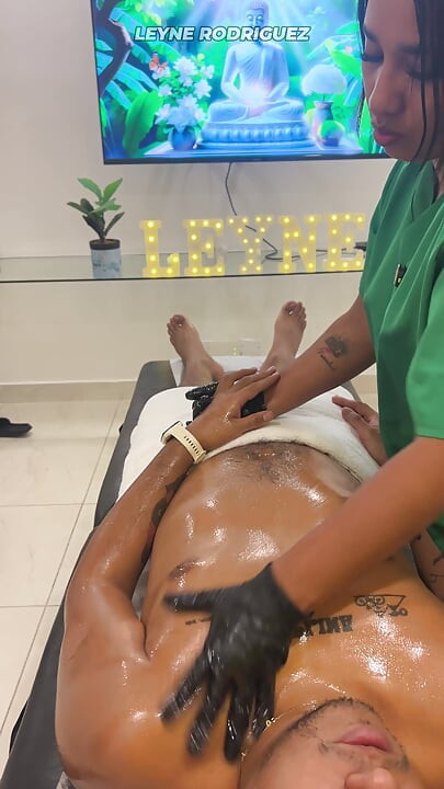 Leyne Rodriguez: Hot Latina in Massage Uniform Gives an Intense Oiled Session